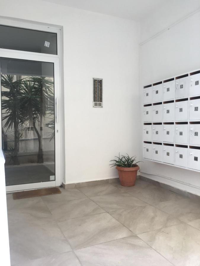 Larnaca Beach Apartment 1A Dış mekan fotoğraf