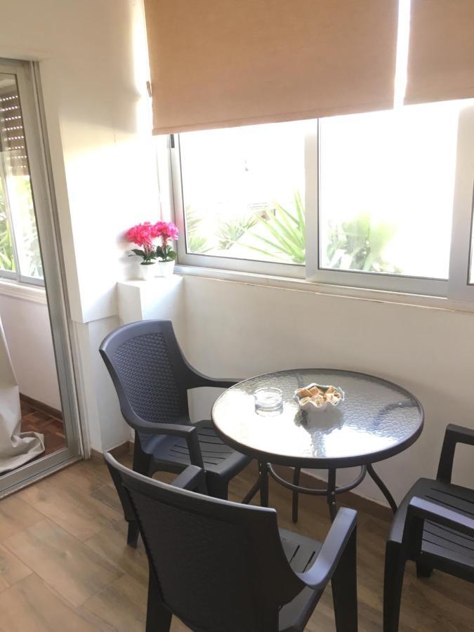 Larnaca Beach Apartment 1A Dış mekan fotoğraf